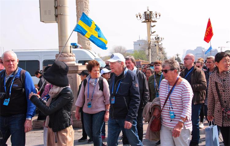100 kanala Tour Guide odašiljač(图3)